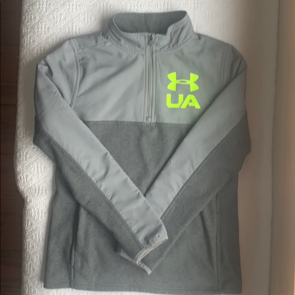 Boys Under Armour Half Zip Pullover Youth Large